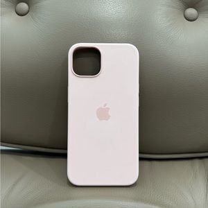 Apple iPhone 13 silicone case - Pink w/ MagSafe